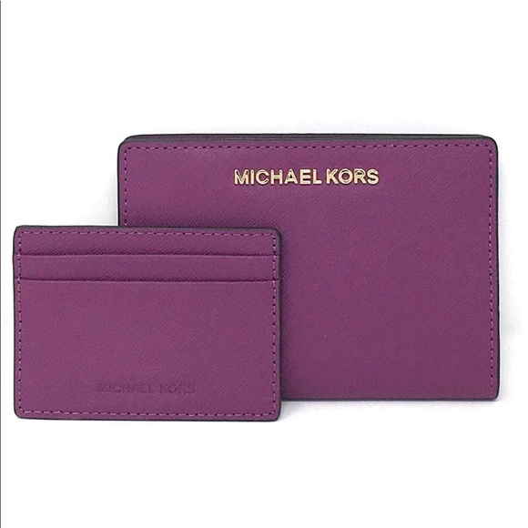 SALE ‼️ Michael kors medium messenger bag + wallet - Picture 7 of 8